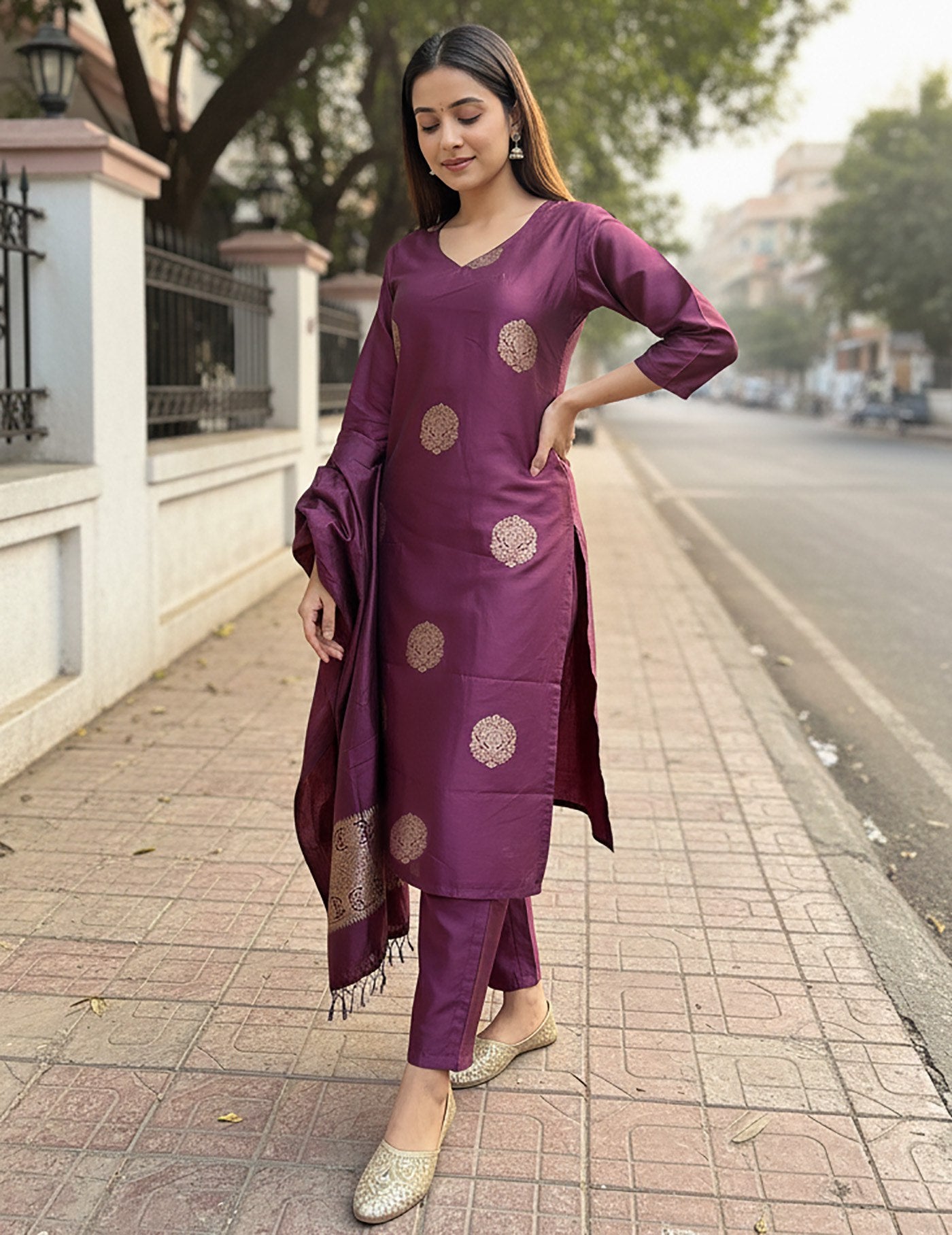 Aubergine Silk Blend Kurta Set with Gold Zari Weave Dupatta